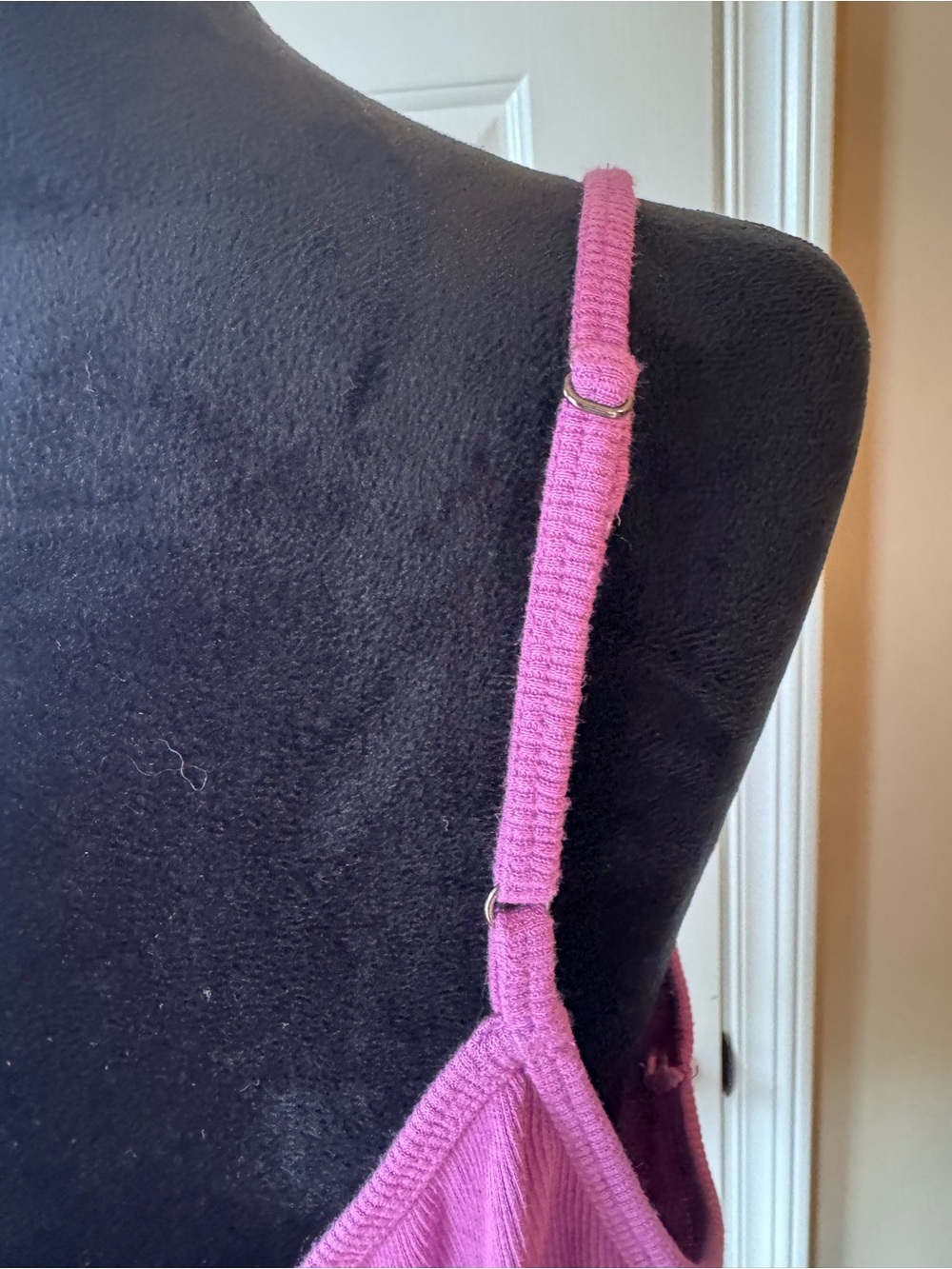Pilcro Ribbed Button-Front Cami in Raspberry - Sz Large - Picture 8 of 11